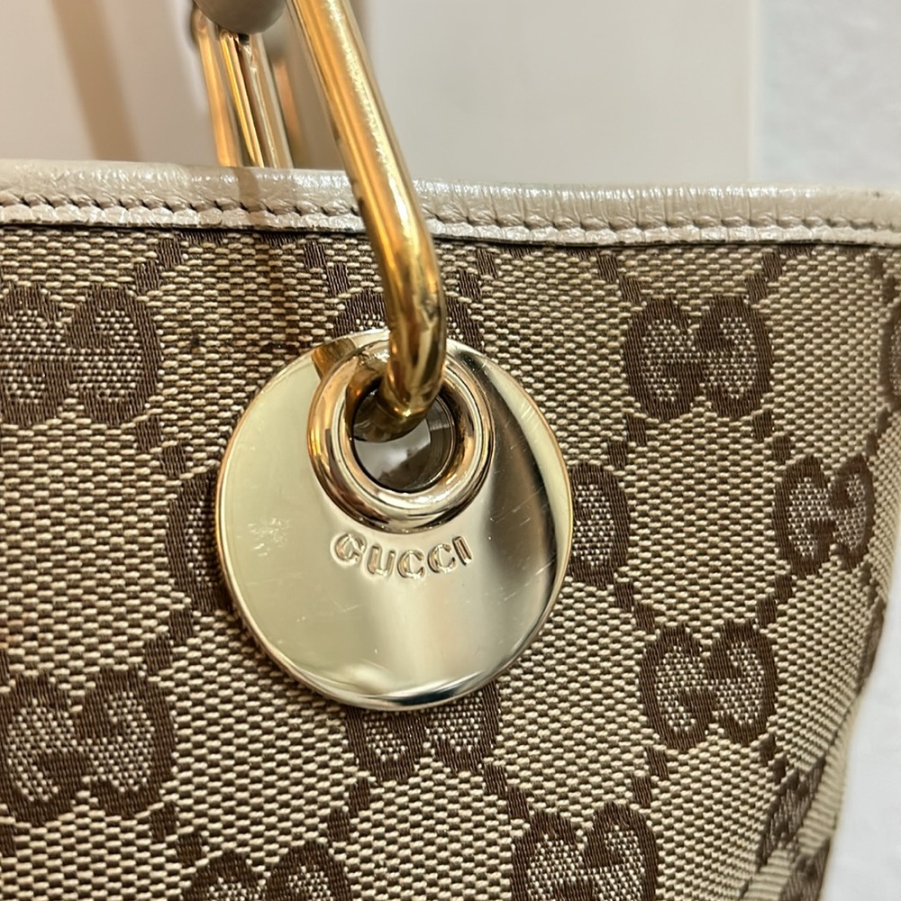 GUCCI GG Monogram Small Eclipse Tote (Oyster/Cream Color) - Great Condition - Picture 4 of 13